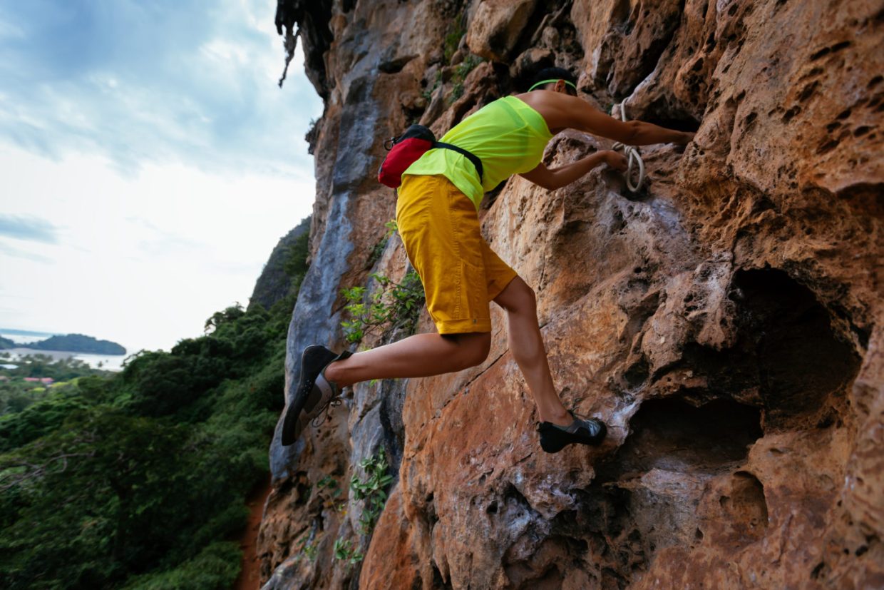 woman-rock-climber-e1695732085324.jpg