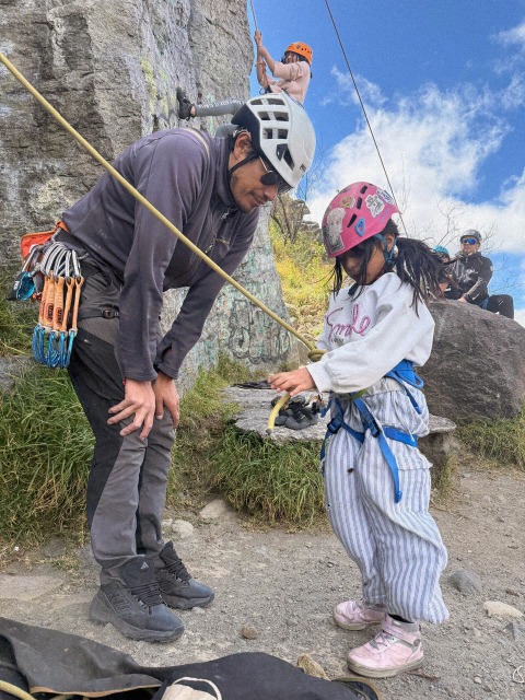 CURSO DE ESCALADA EN ROCA QUITO
